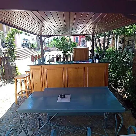 فندق Cunda Zehra Teyzenin Evi 3*